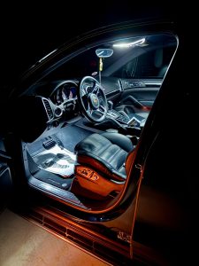 Porsche Cayenne Innenraum aufbereitet