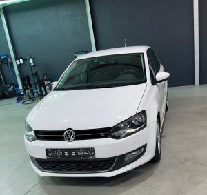 Weißer VW Polo Aufbereitung